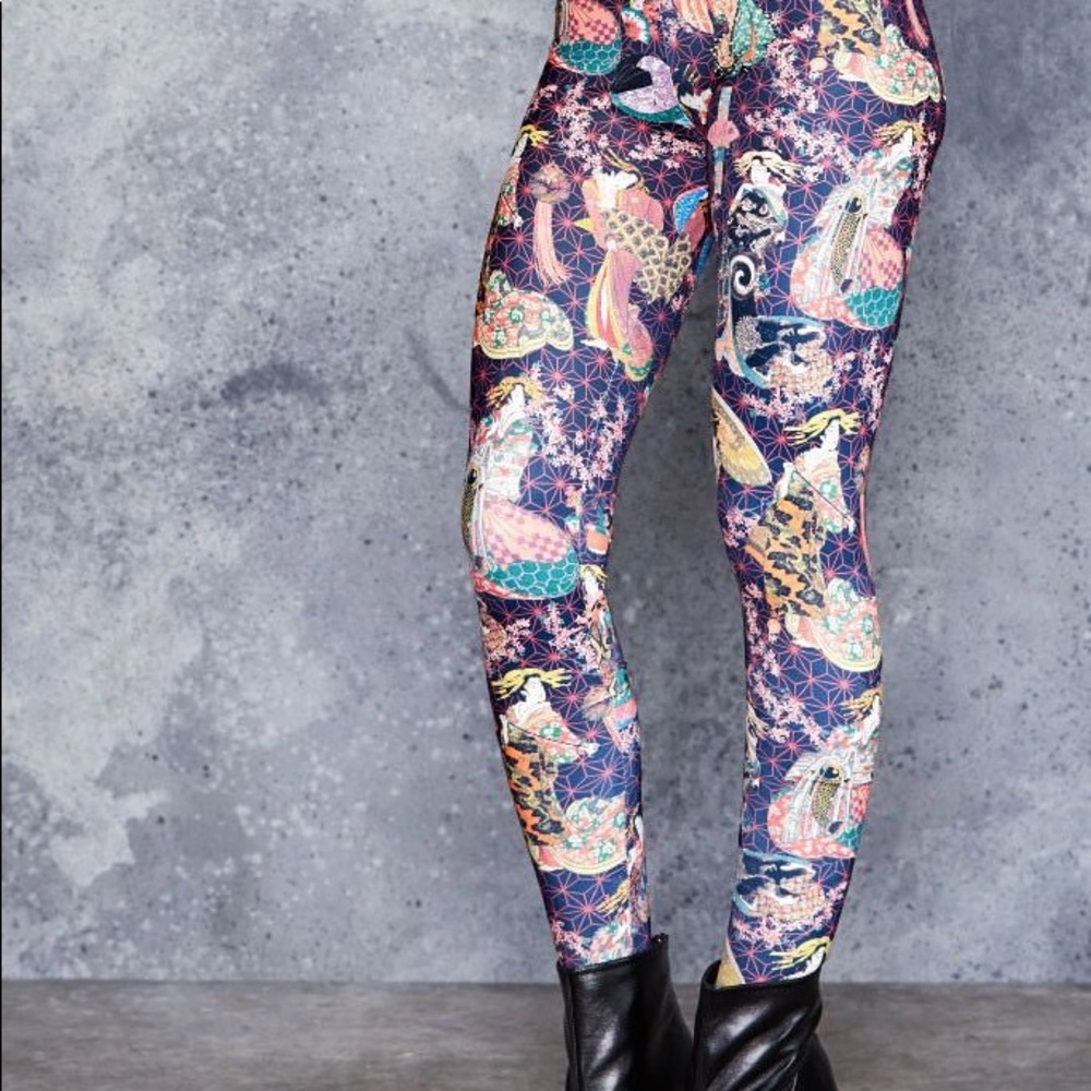 COURTESANS OF KIKUGAWA HWMF LEGGINGS - LIMITED - Picture 8 of 8